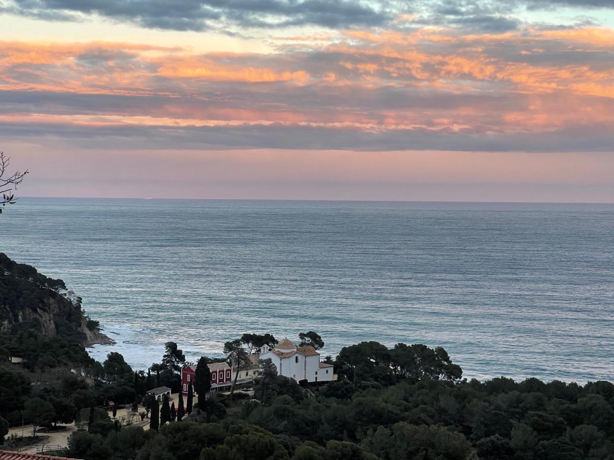 Seahomes Vacations, La Casa Blue Mediterranean Lifestyle Blanes Exterior photo